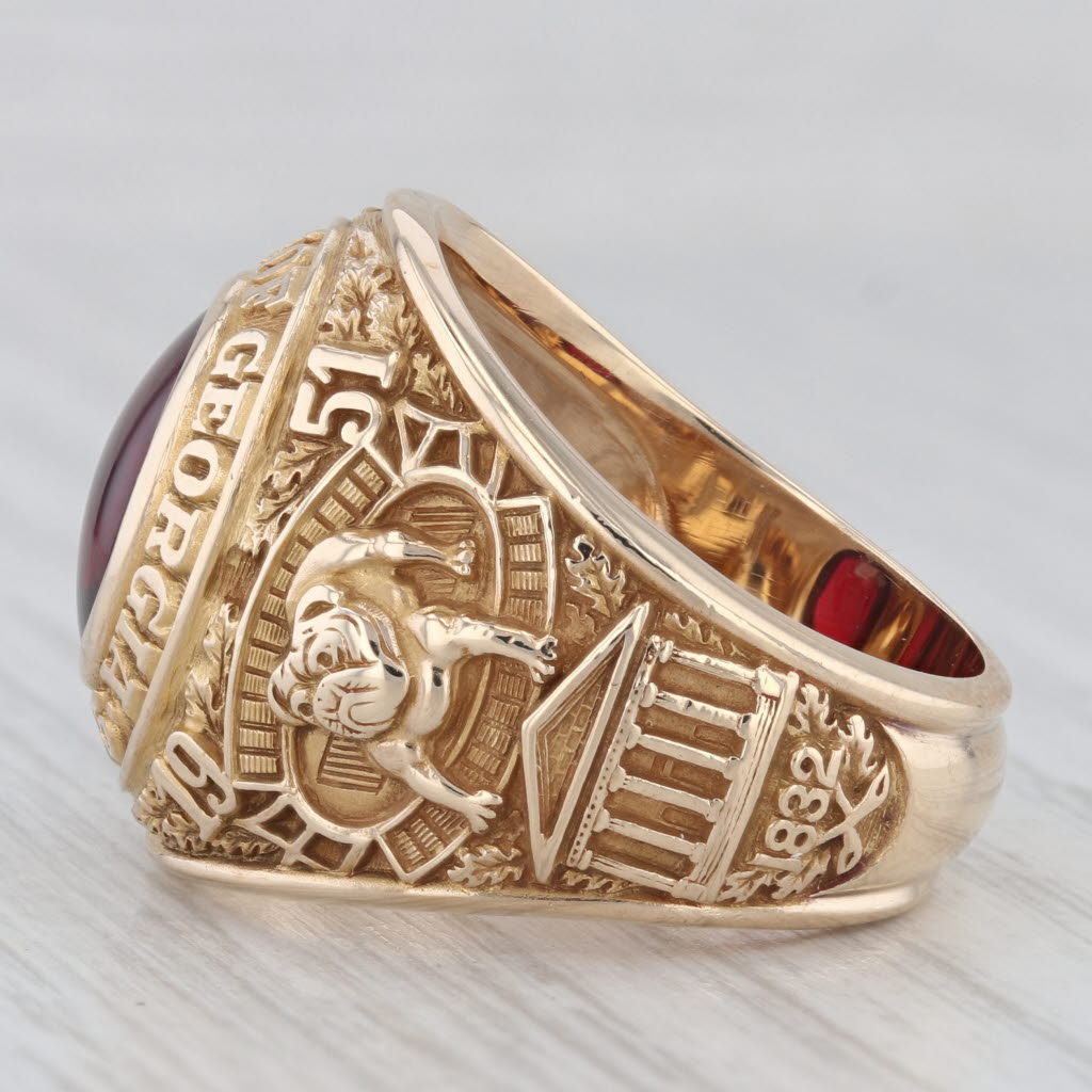 University of Georgia BFA 1951 Lab Created Ruby 10k Gold Class Ring Size 9