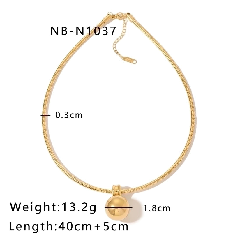Stainless Steel 18K Gold Plated Hip-Hop Modern Style Classic Style Plating Round Heart Shape Ball Necklace