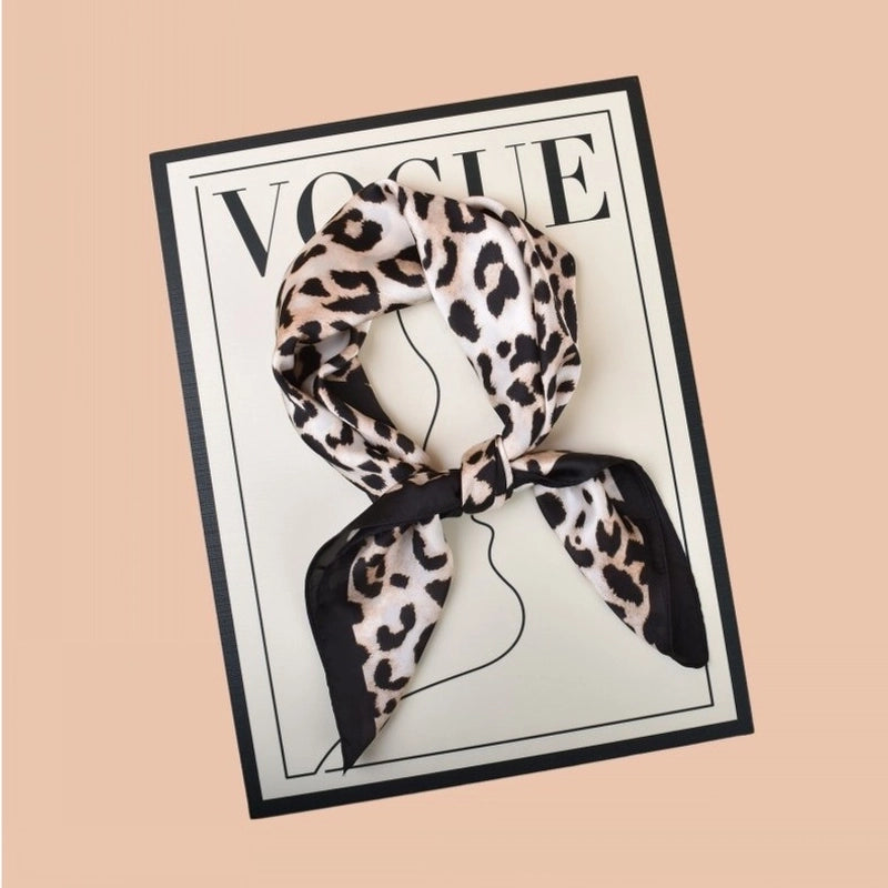 Women's Casual Hip-Hop Vacation Leopard Satin Silk Scarf