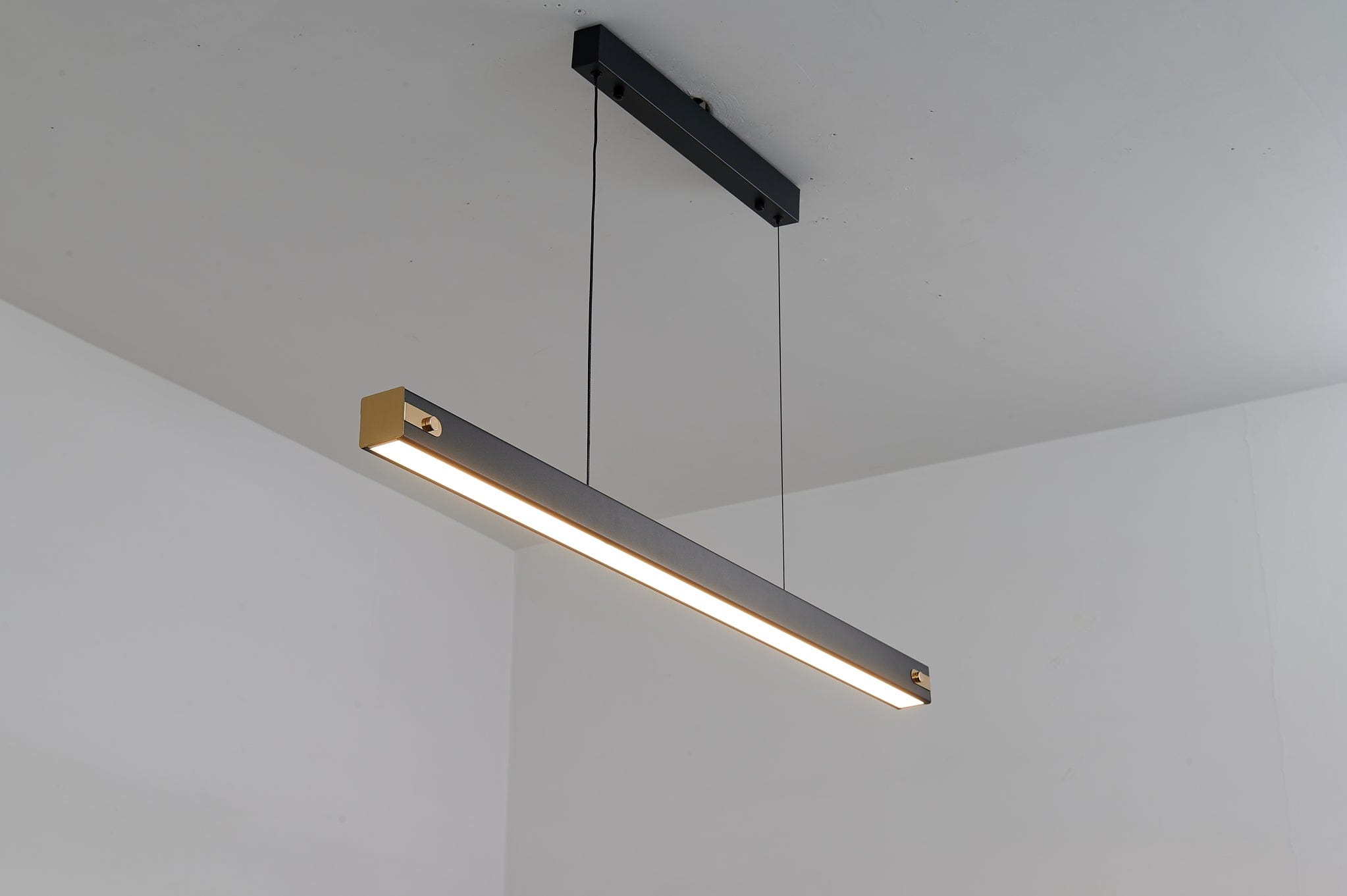 Hylander | Pendant Light