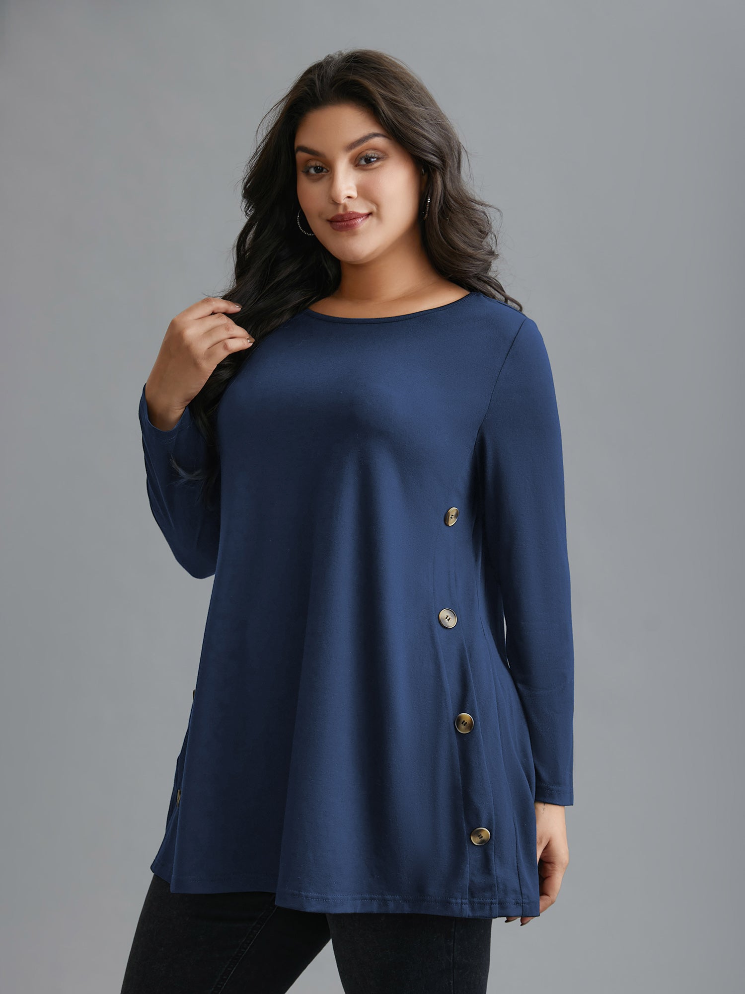 Round Neck Button Slim-Fit Knit Top
