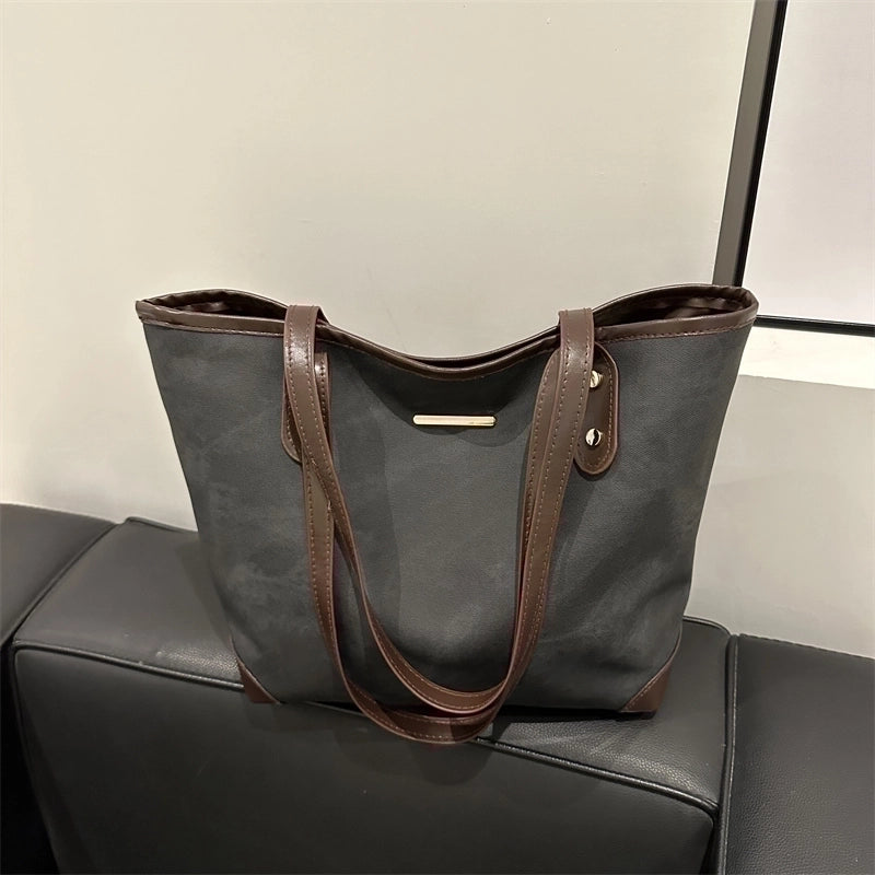 Women's Pu Leather Color Block Cute Zipper Underarm Bag