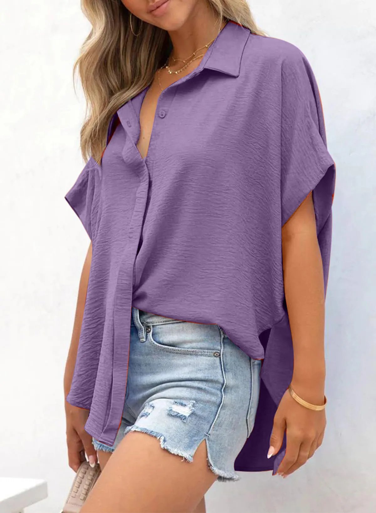 💥Hot Sale 49% Off🍃Women's Casual Button Short Sleeve Slit Hem Shirt Solid Color Tops