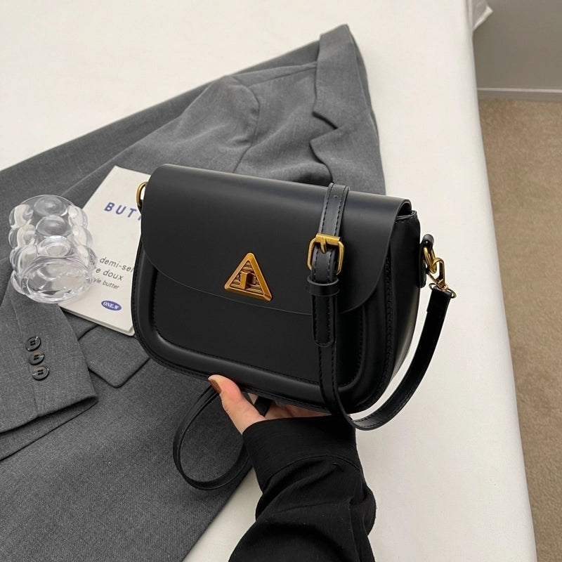 Women's Pu Leather Solid Color Streetwear Square Lock Clasp Shoulder Bag