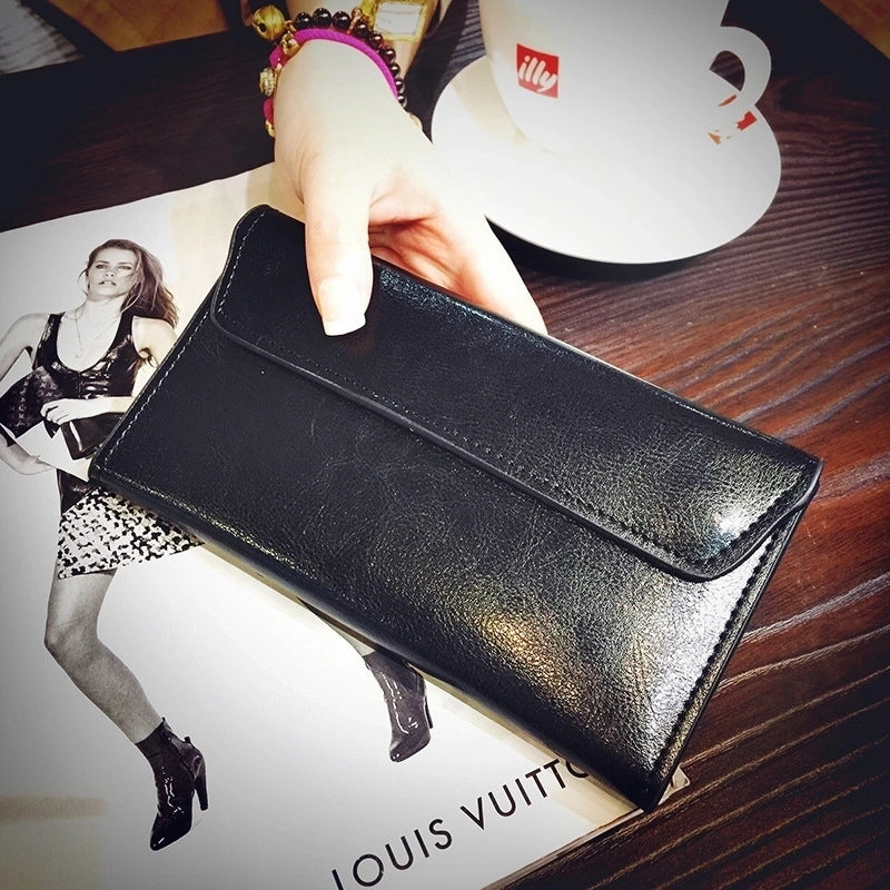 Women's Solid Color Leather Flip Cover Wallets