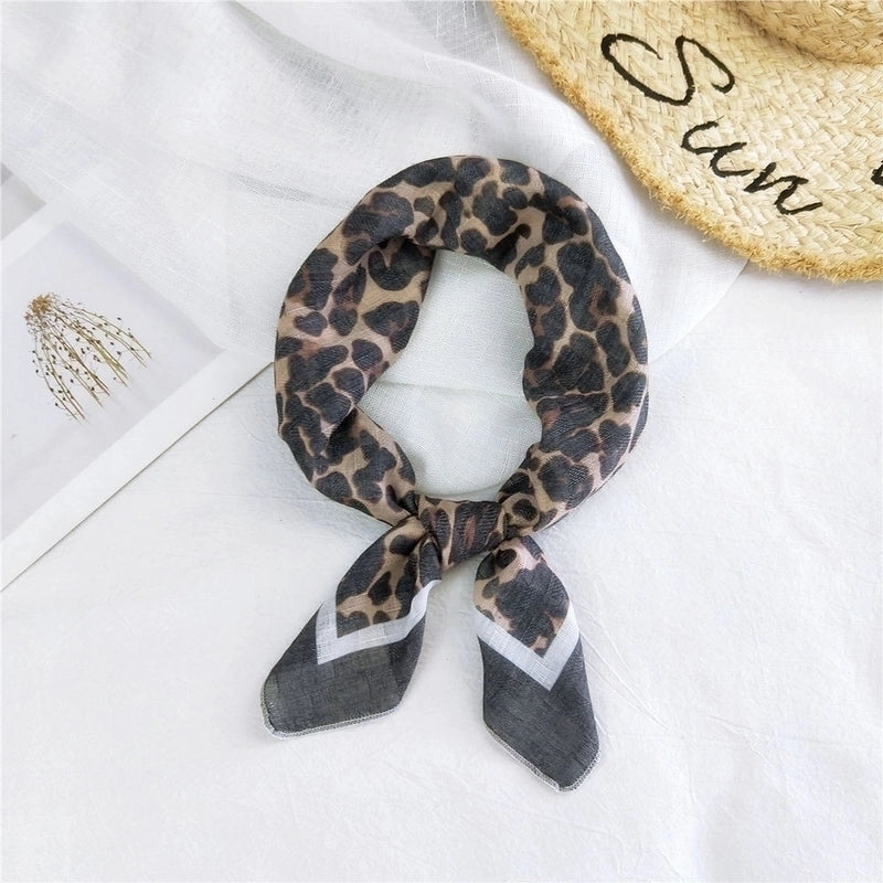 Fashion Leopard Print Cotton Linen Small Square Silk Scarf
