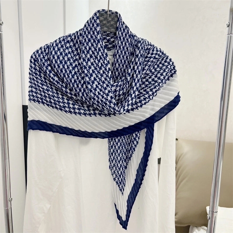 Women's Elegant Minimalist Color Block Polyester Printing Scarf