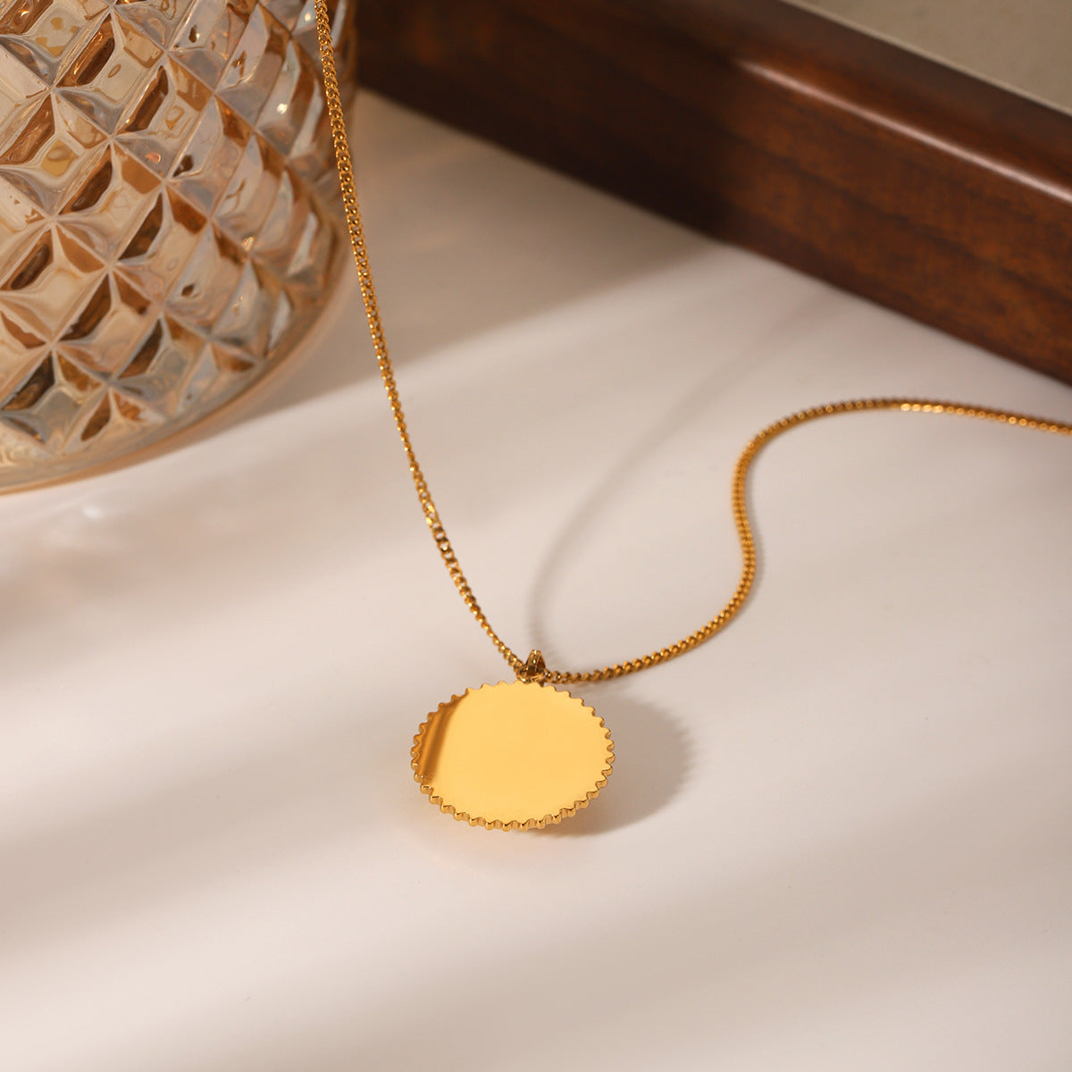 Retro Round Texture Stainless Steel Inlaid Tiger Eye Stone Pendant Necklace Female Versatile Titanium Steel Necklace