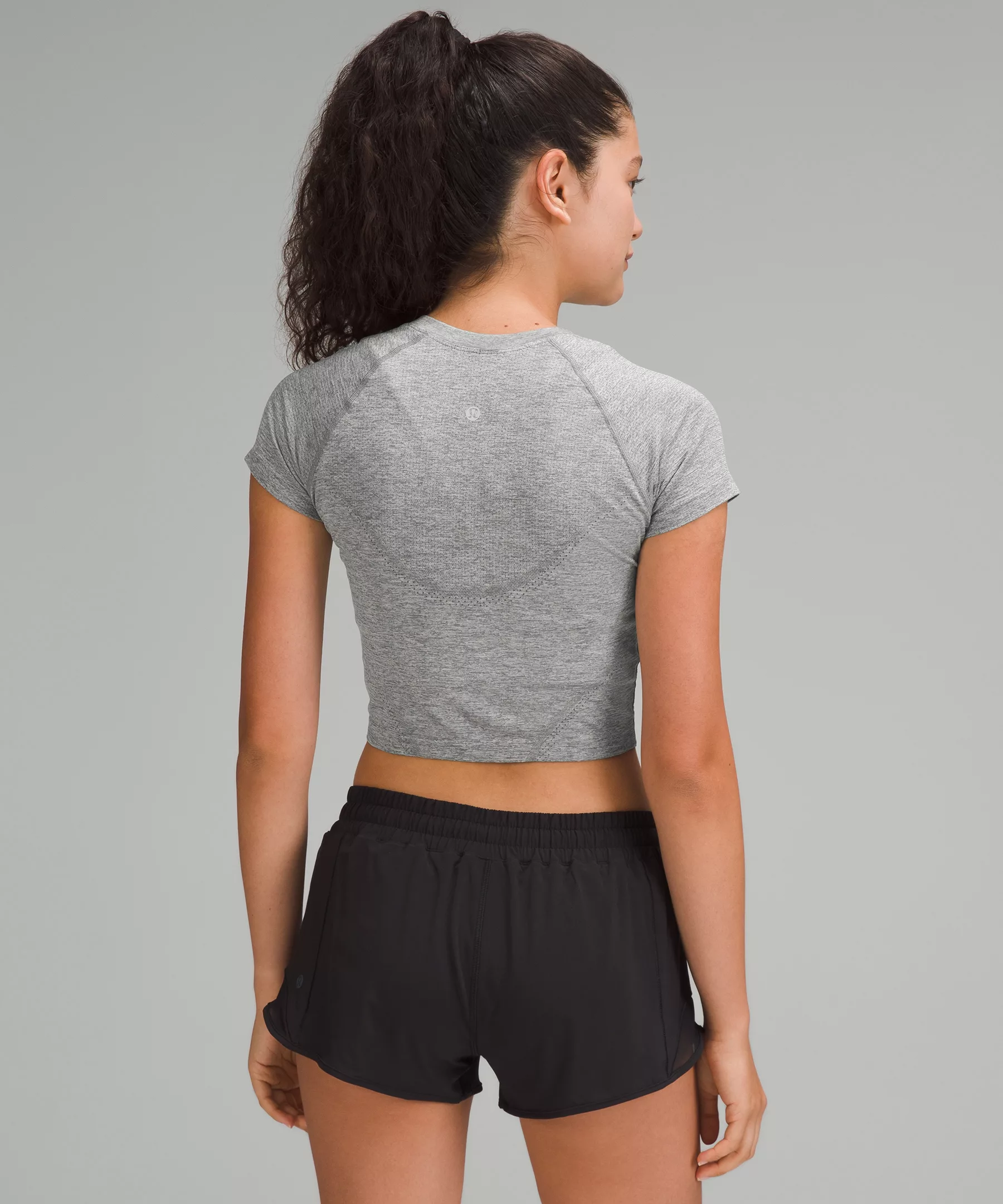 Swiftly Tech Cropped Short-Sleeve Shirt 2.0