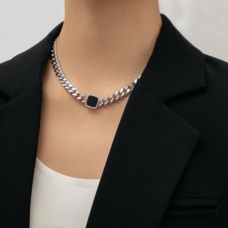 Minimalist Geometric 304 Stainless Steel Acrylic 18K Gold Plated Stoving Varnish Necklace