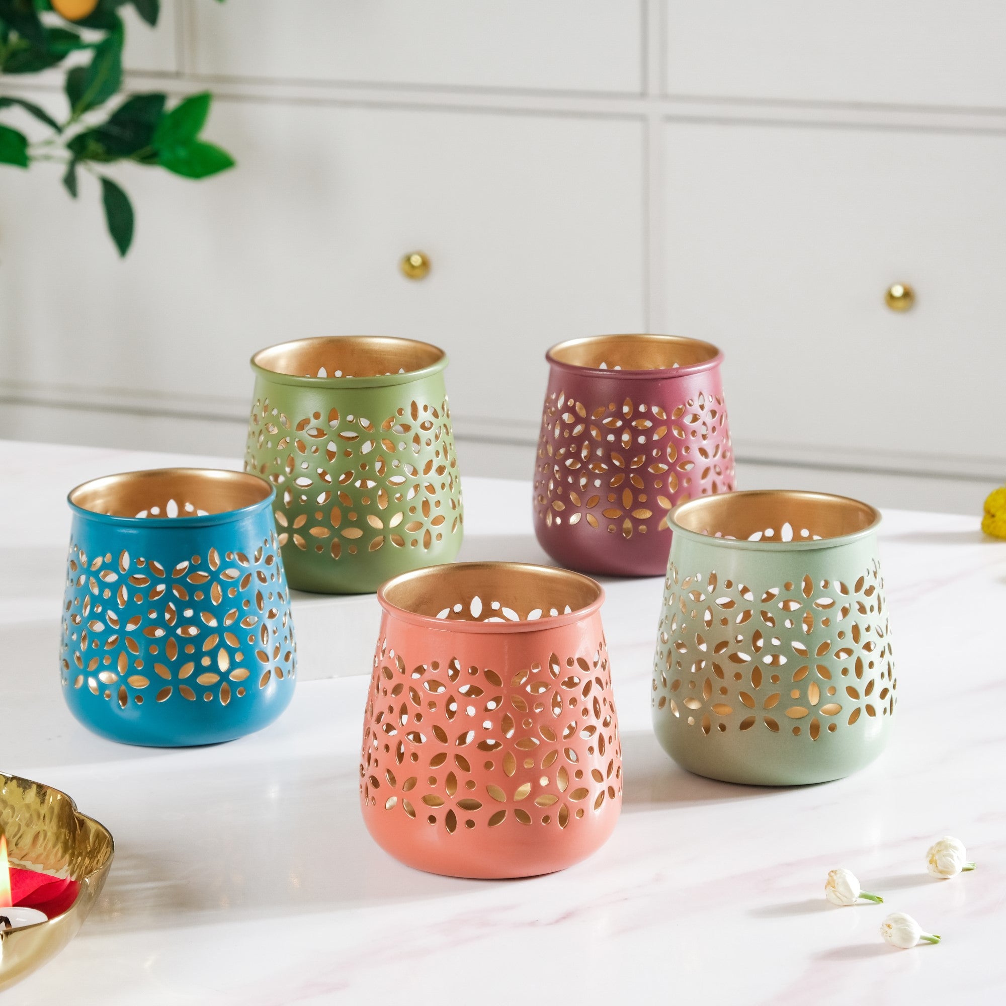 Festive Tealight Candle Holder Set Of 5