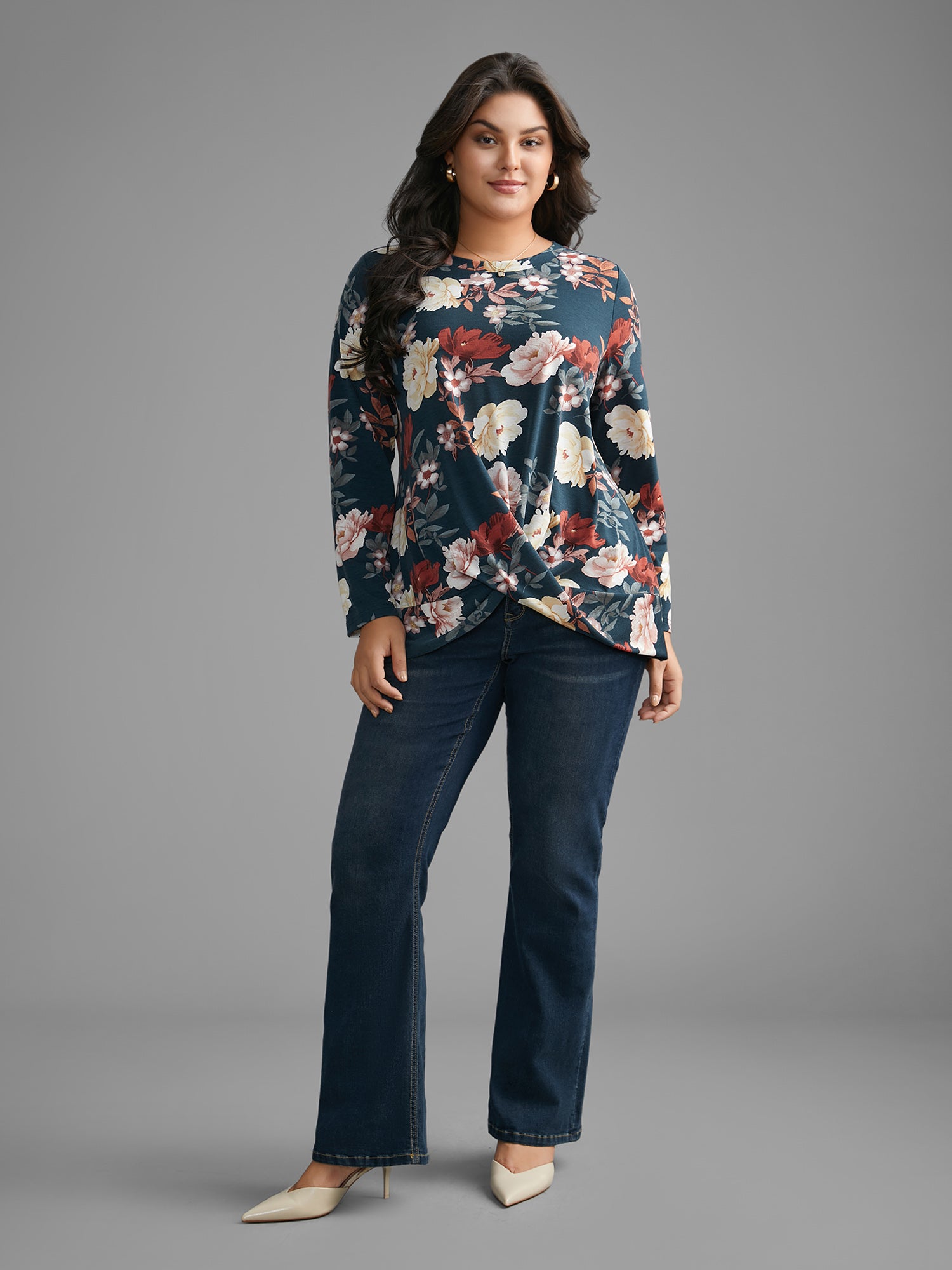 Floral Crew Neck Twist Front T-shirt