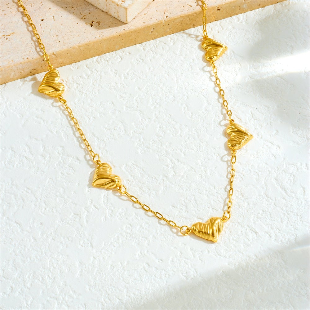 Fashionable Simple And Versatile Texture Glossy Gold-Plated Love Flower Accessories Chain Stainless Steel Jewelry Necklace