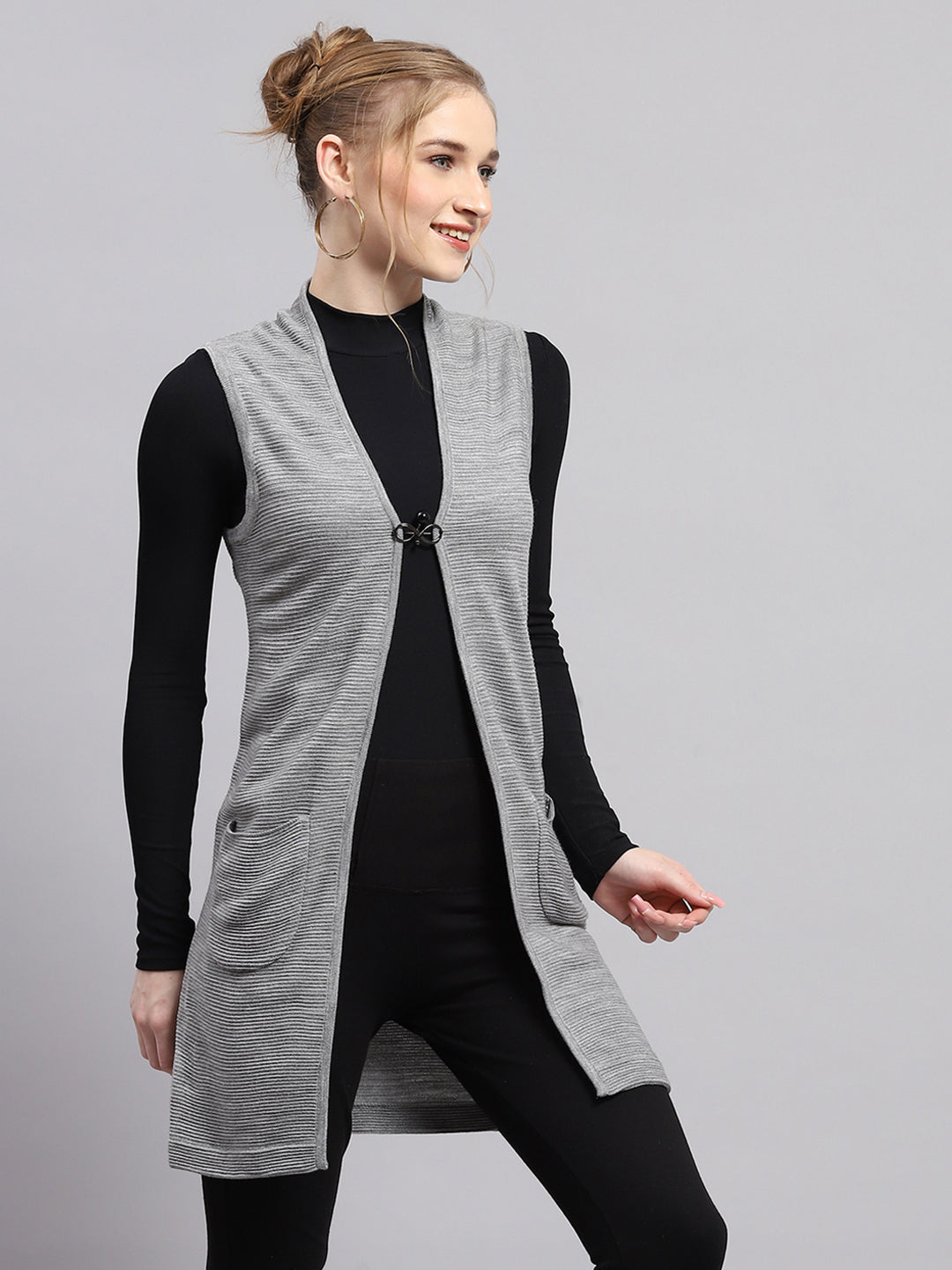 Women Grey Self Design Front Open Sleeveless Cardigan