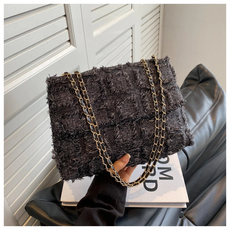Women's Medium Cloth Solid Color Streetwear Square Magnetic Buckle Shoulder Bag