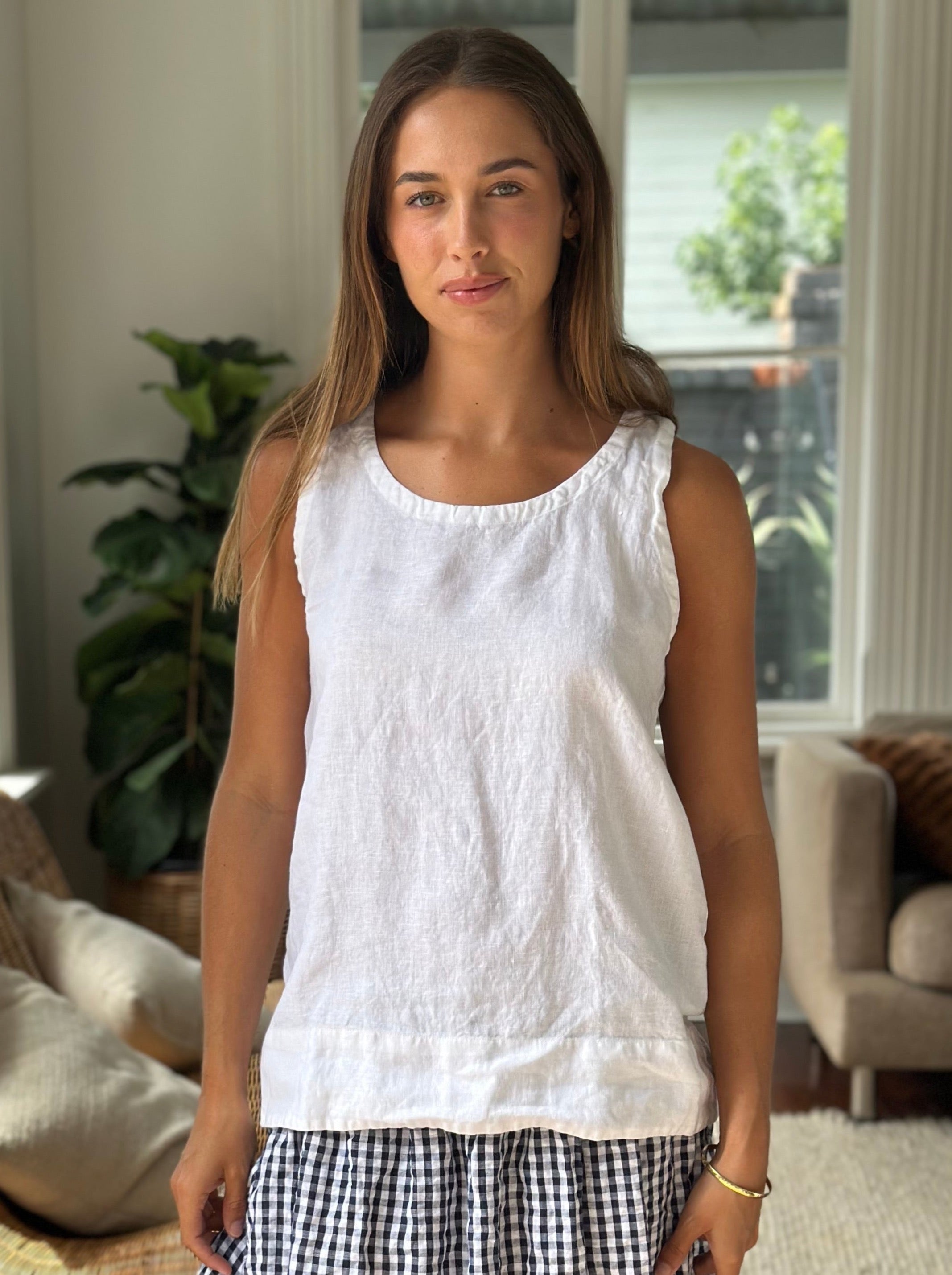 alice tank-white linen
