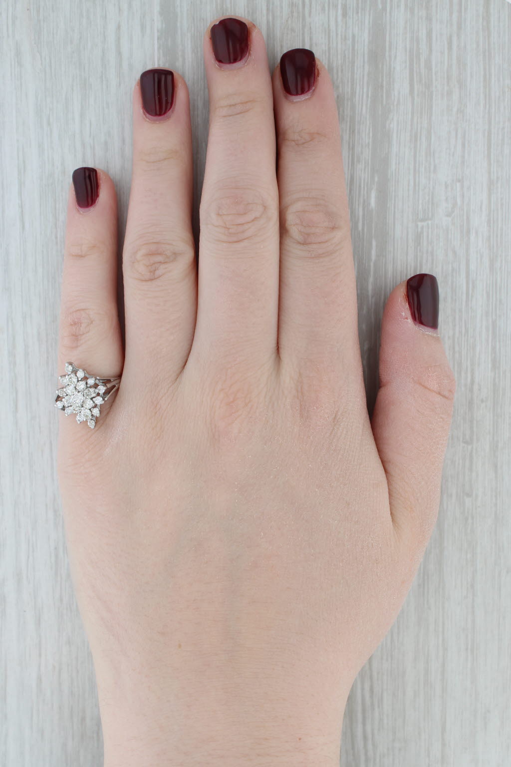 0.80ctw Diamond Cluster Ring 10k White Gold Size 8
