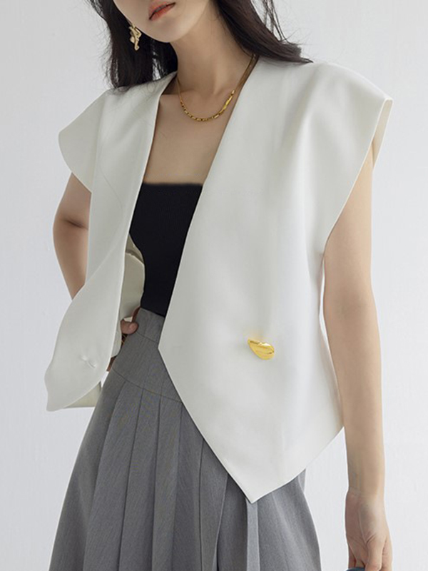 Sleeveless Asymmetric Buttoned V-Neck Vest Top