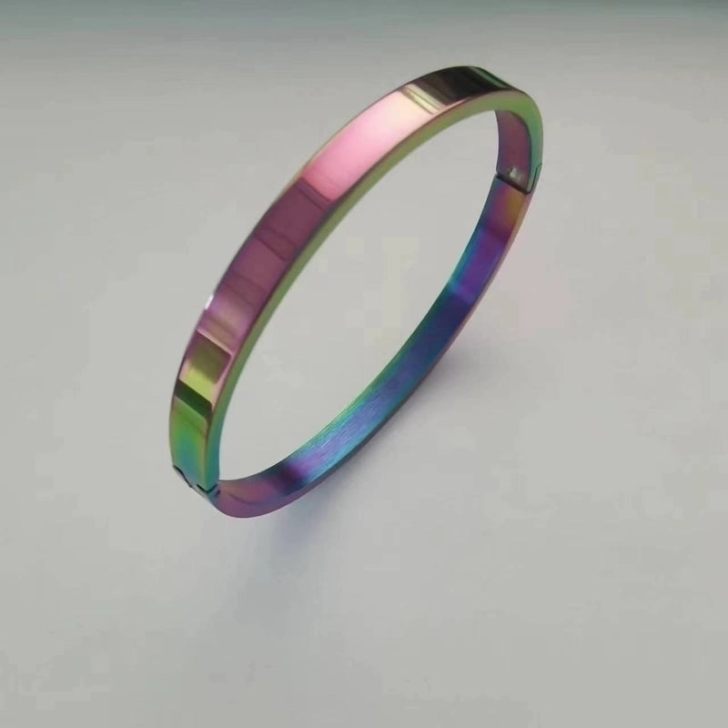 Minimalist Geometric Solid Color 304 Stainless Steel Gold Plated Bangle In Bulk