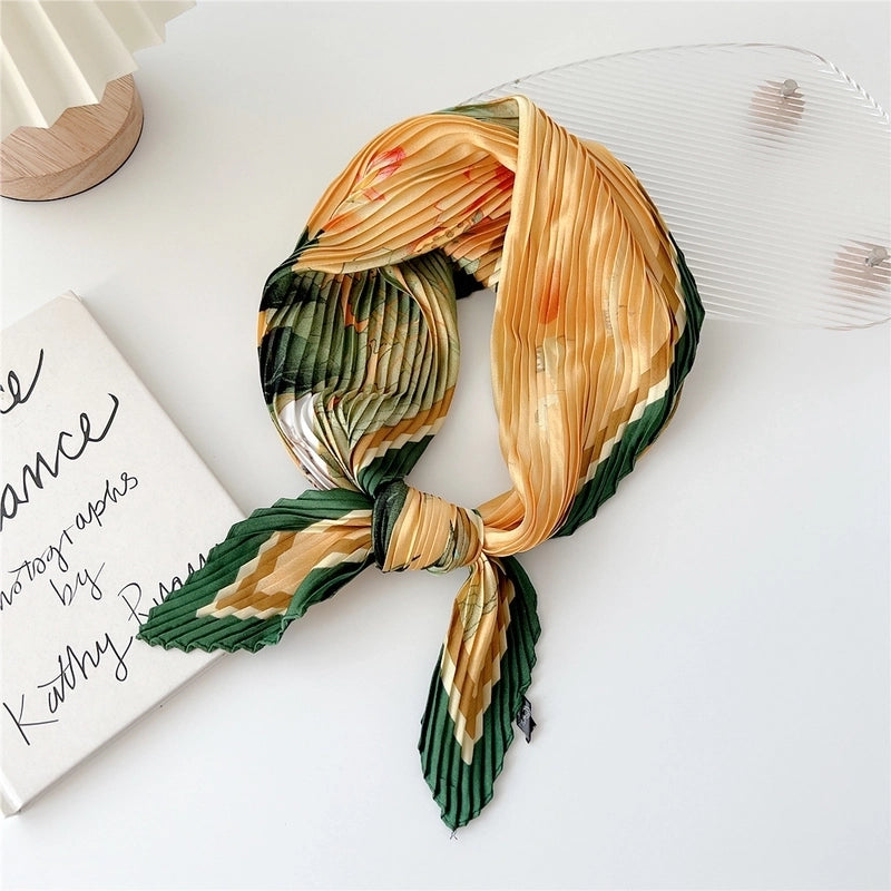 Women's Cartoon Style Minimalist Color Block Polyester Printing Silk Scarf