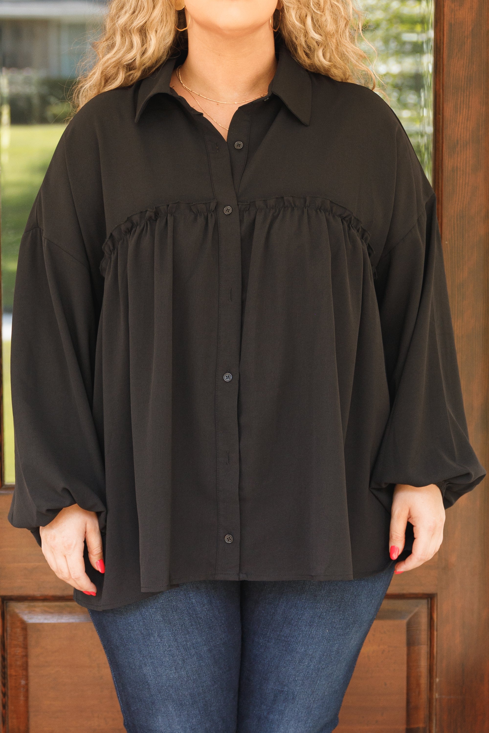 See A Victory Top. Black