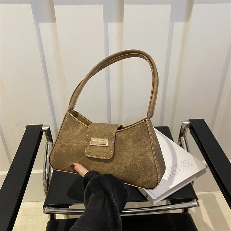 Women's Medium Pu Leather Solid Color Streetwear Zipper Underarm Bag