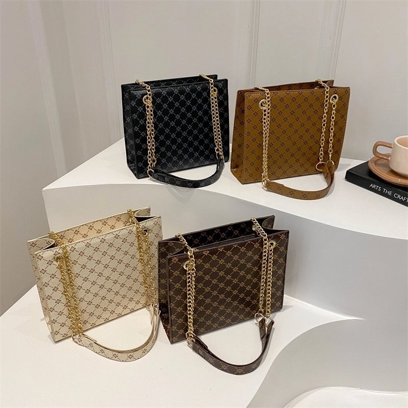 Women's Large Pu Leather Solid Color Argyle Vintage Style Classic Style Square Zipper Tote Bag