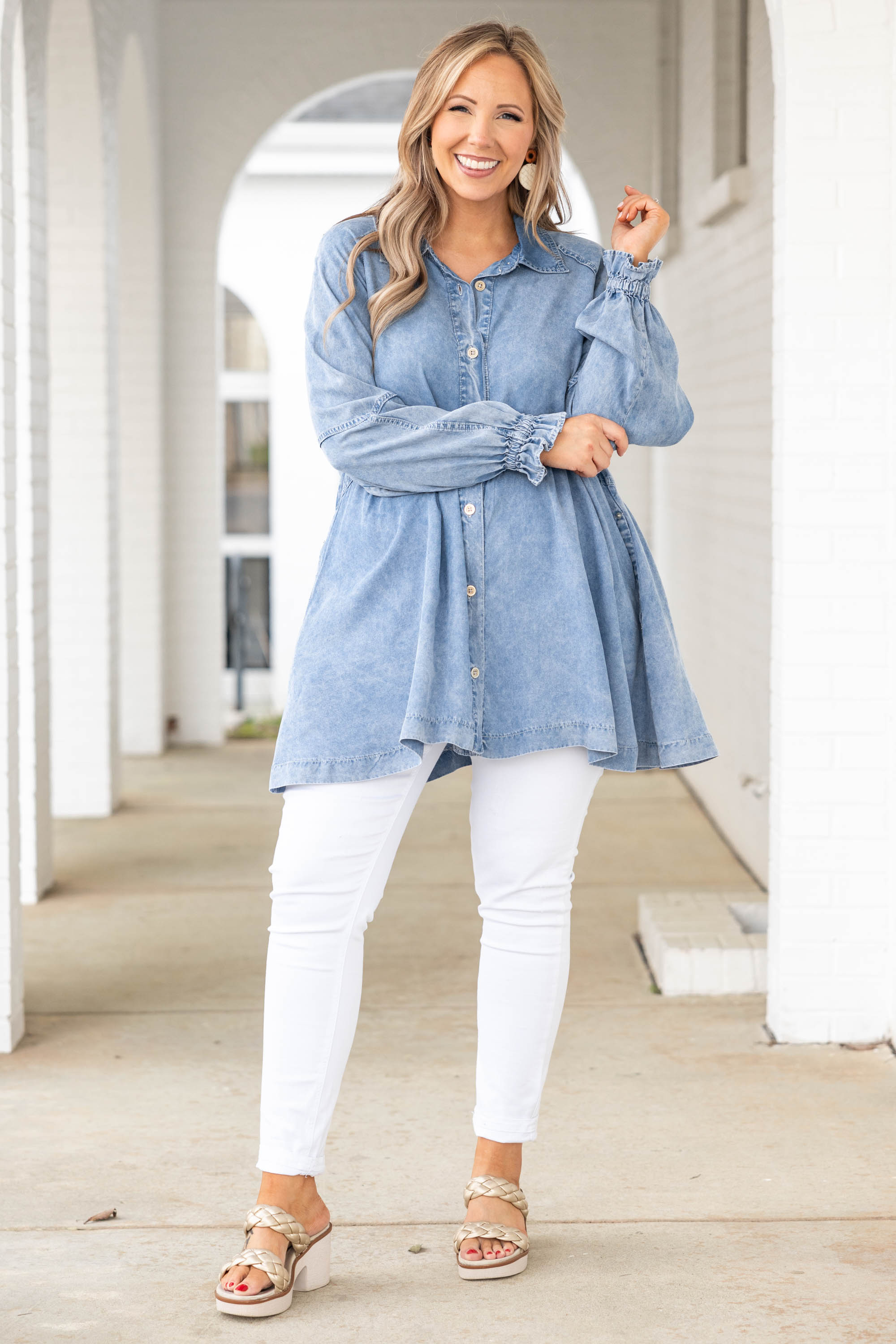 Chambray Chic Top. Acid Wash