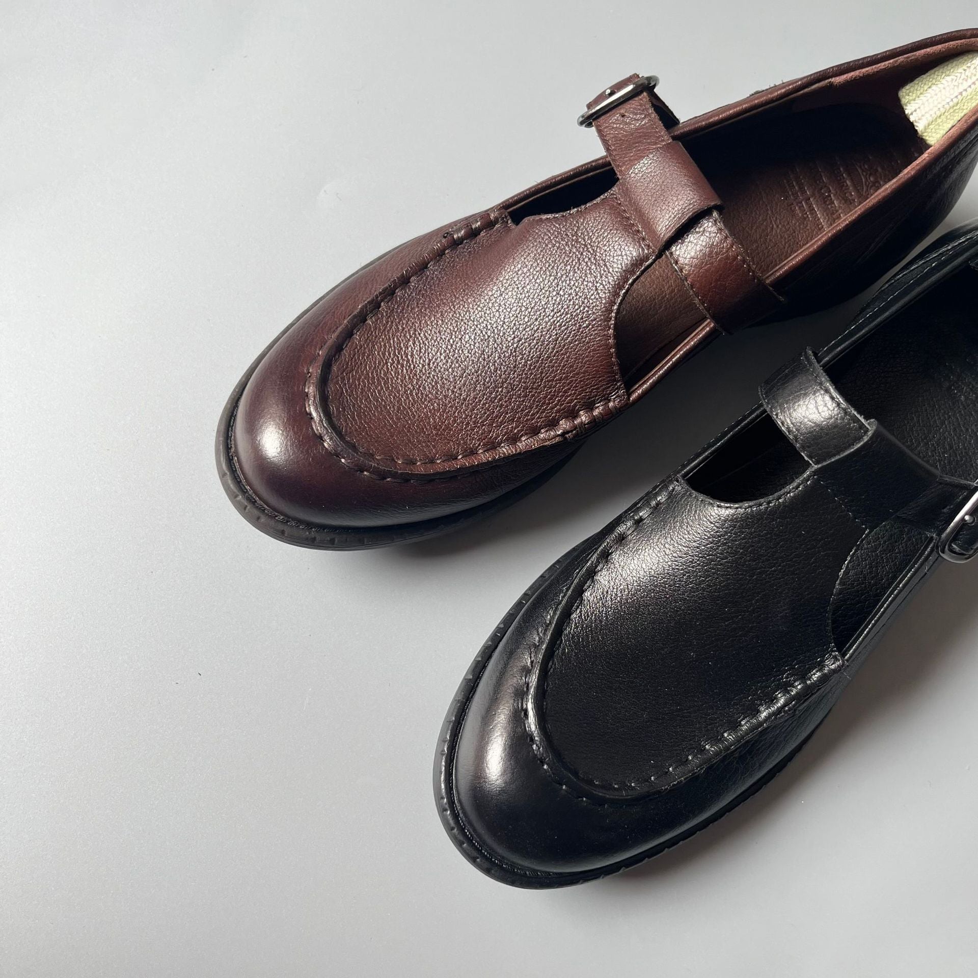 Handmade Soft Leather T-strap Mary Jane Shoes For Women Round Toe in Black/Coffee