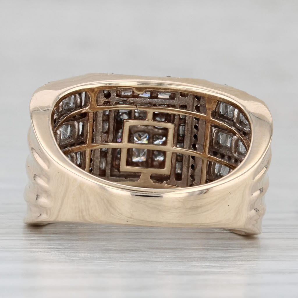 0.93ctw Diamond Cluster Halo Ring 10k Yellow Gold Size 8
