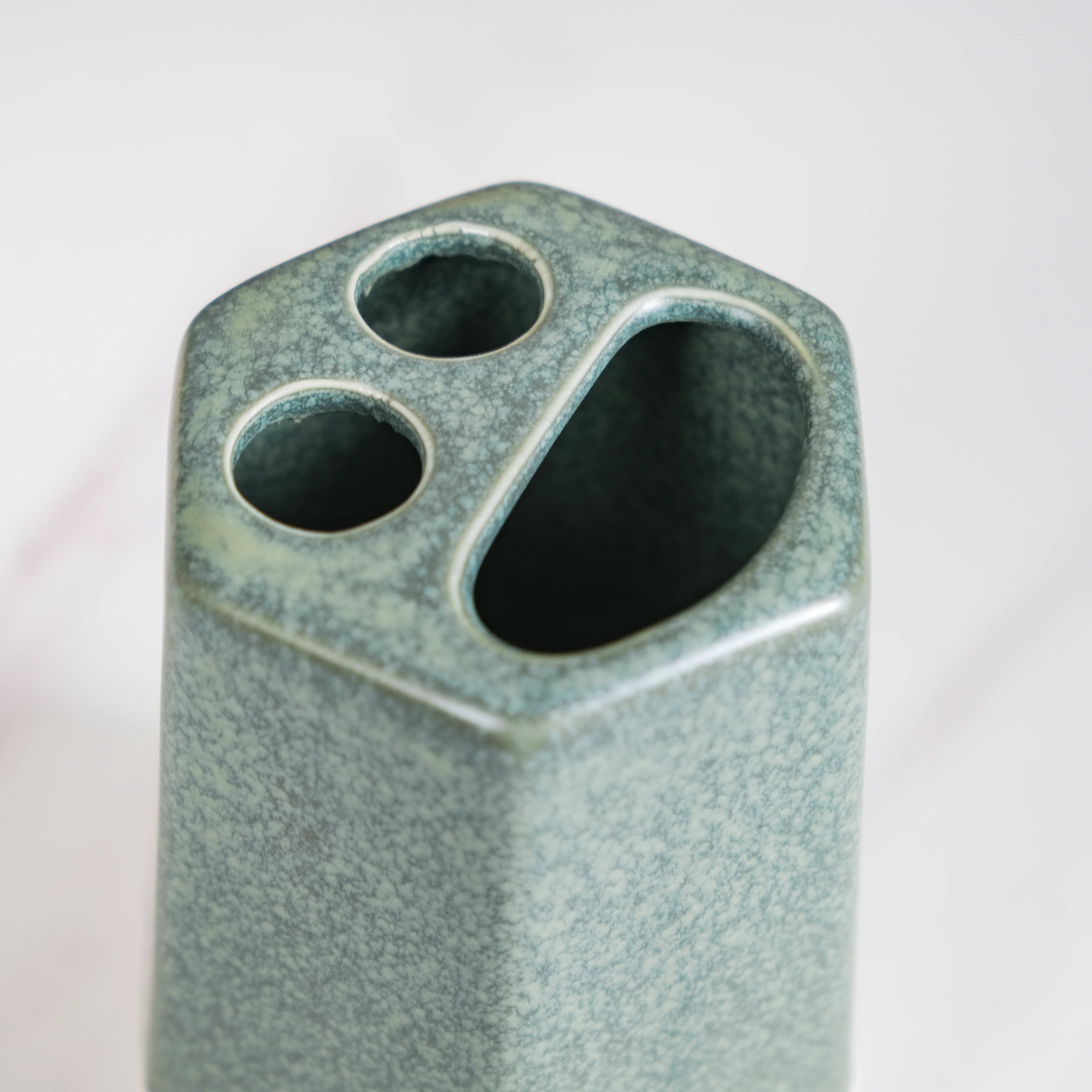 Stoneware Bathroom Accessories Set Of 3