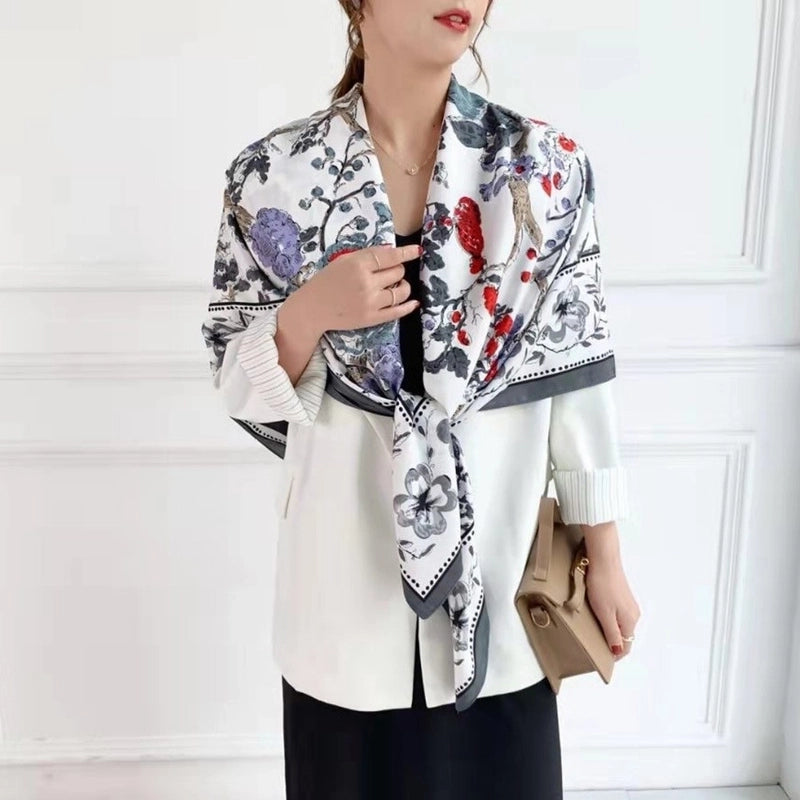Women's Elegant Minimalist Plant Polyester Silk Scarf
