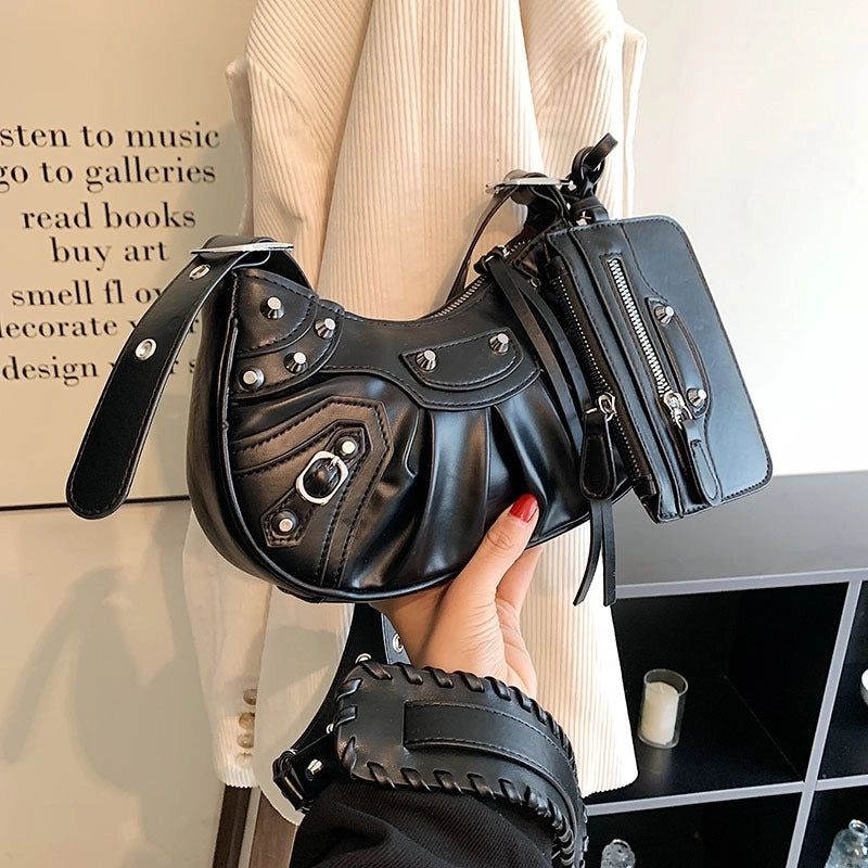Women's Medium All Seasons Pu Leather Solid Color Fashion Rivet Pillow Shape Zipper Underarm Bag