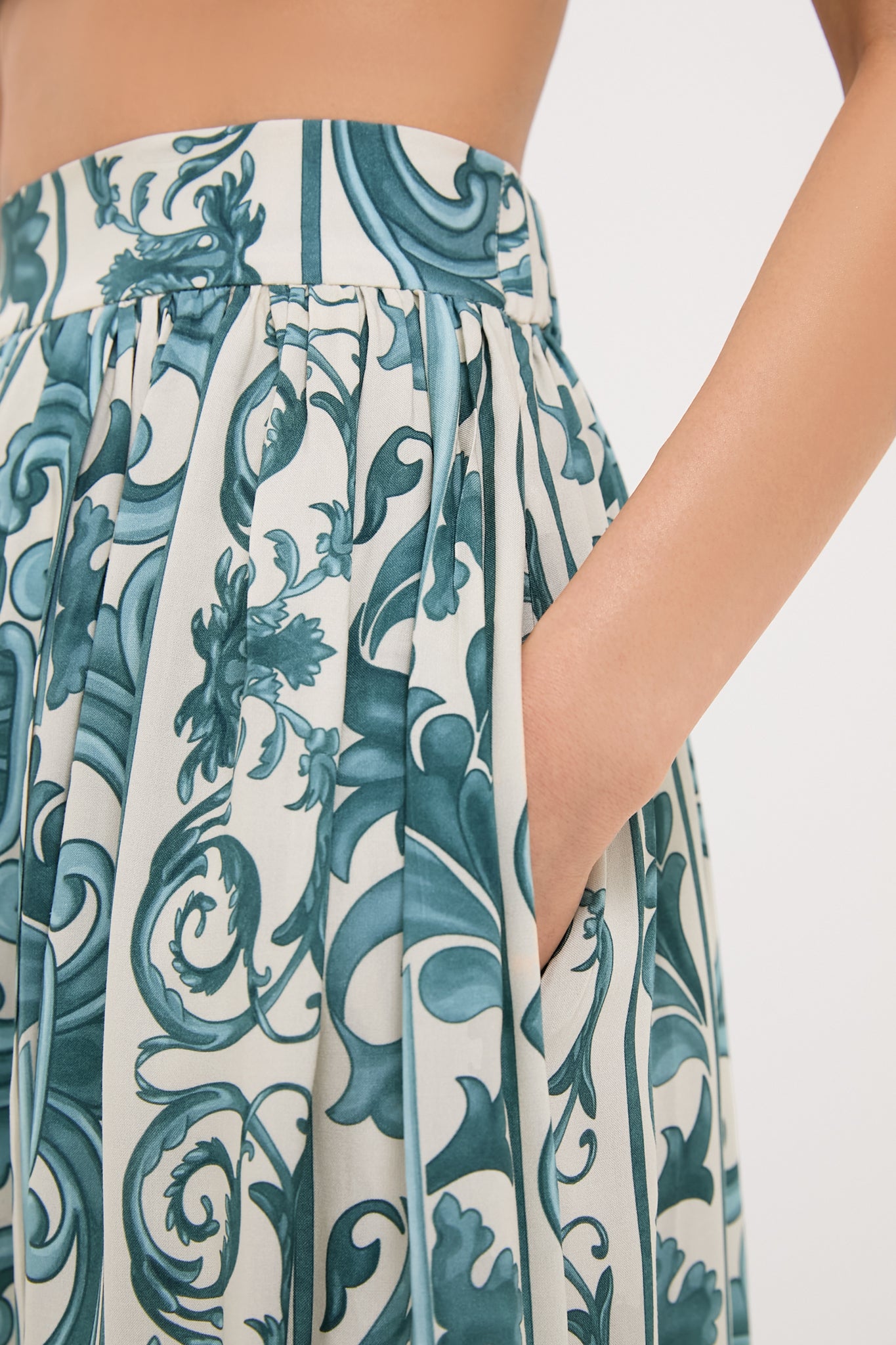 Blue Hera Side-Slit Long Skirt