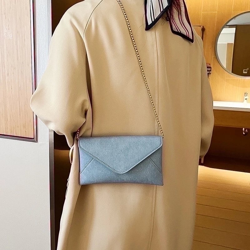 Women's Medium Pu Leather Solid Color Elegant Classic Style Square Flip Cover Envelope Bag Shoulder Bag Chain Bag