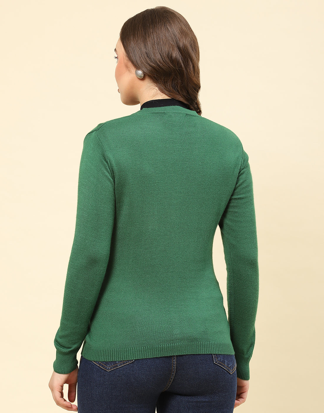 Women Green Solid V Neck Full Sleeve Cardigan