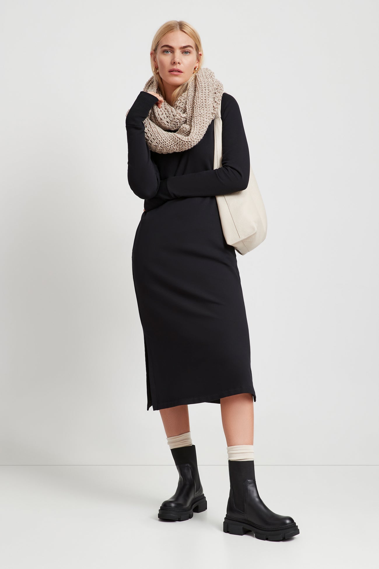 Meiko Sweatshirt Dress