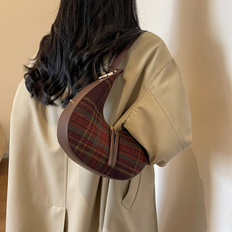 Women's Woolen Lattice Classic Style Sewing Thread Dumpling Shape Zipper Shoulder Bag