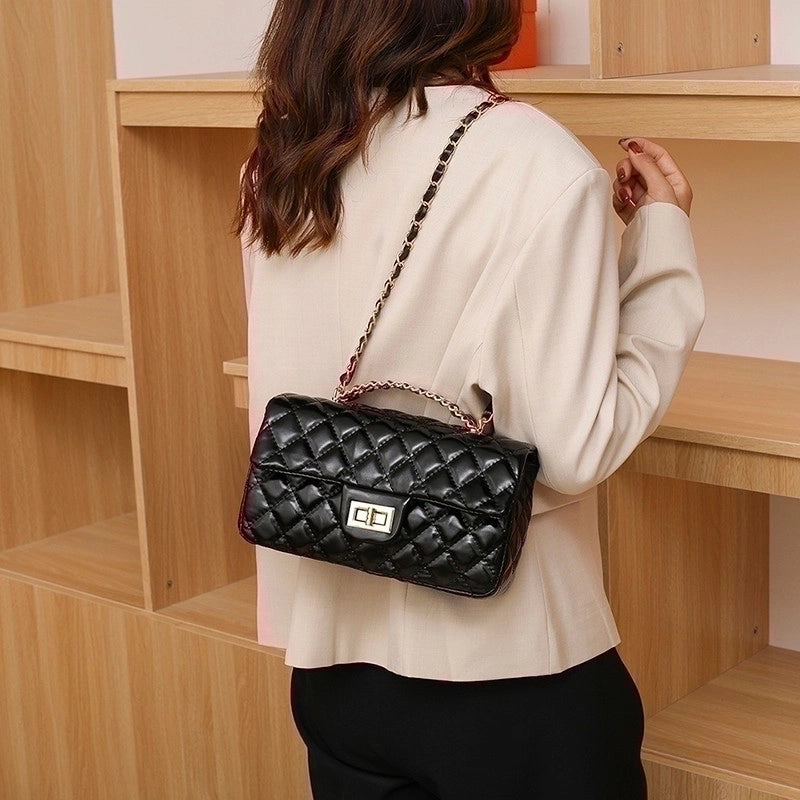 Women's Medium All Seasons Pu Leather Solid Color Fashion Square Lock Clasp Square Bag