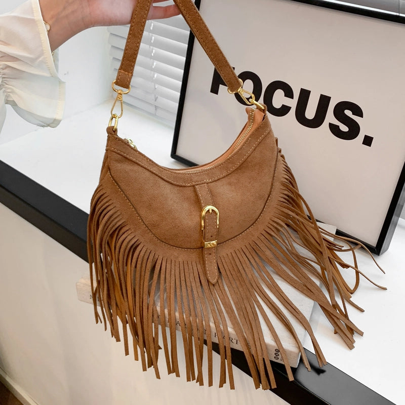 Women's Medium Pu Leather Solid Color Vacation Classic Style Tassel Dumpling Shape Zipper Crossbody Bag