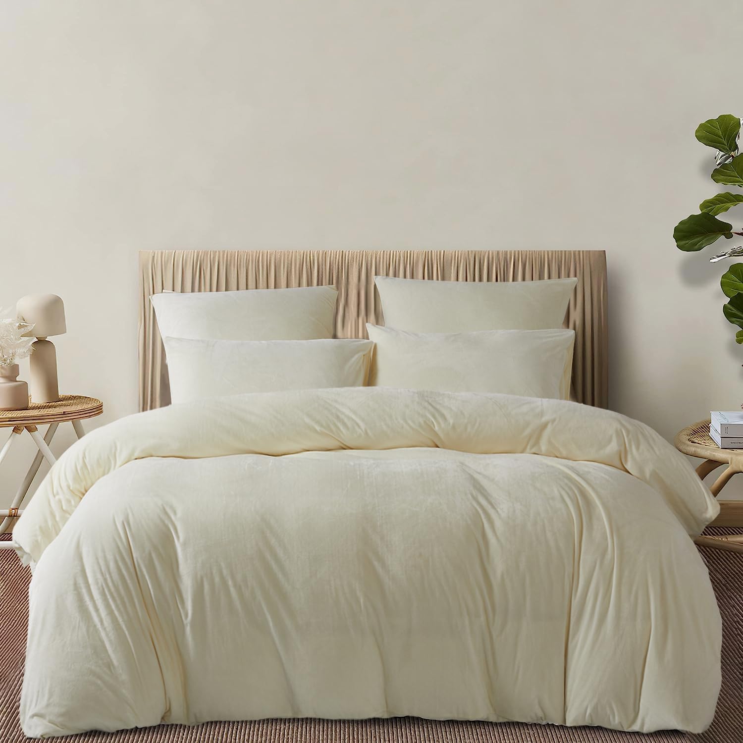Off White Velvet-Luxury Bed Sheet Set