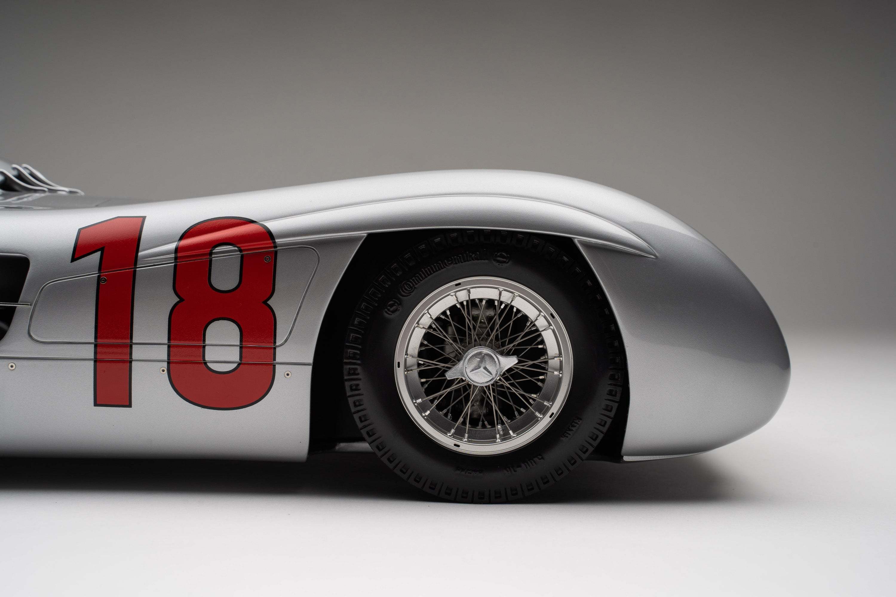 Mercedes-Benz W196 Streamliner - Ganador del GP de Francia de 1954