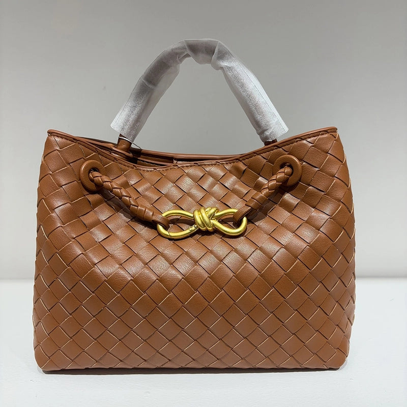 Women's Pu Leather Solid Color Classic Style Weave Square Magnetic Buckle Shoulder Bag