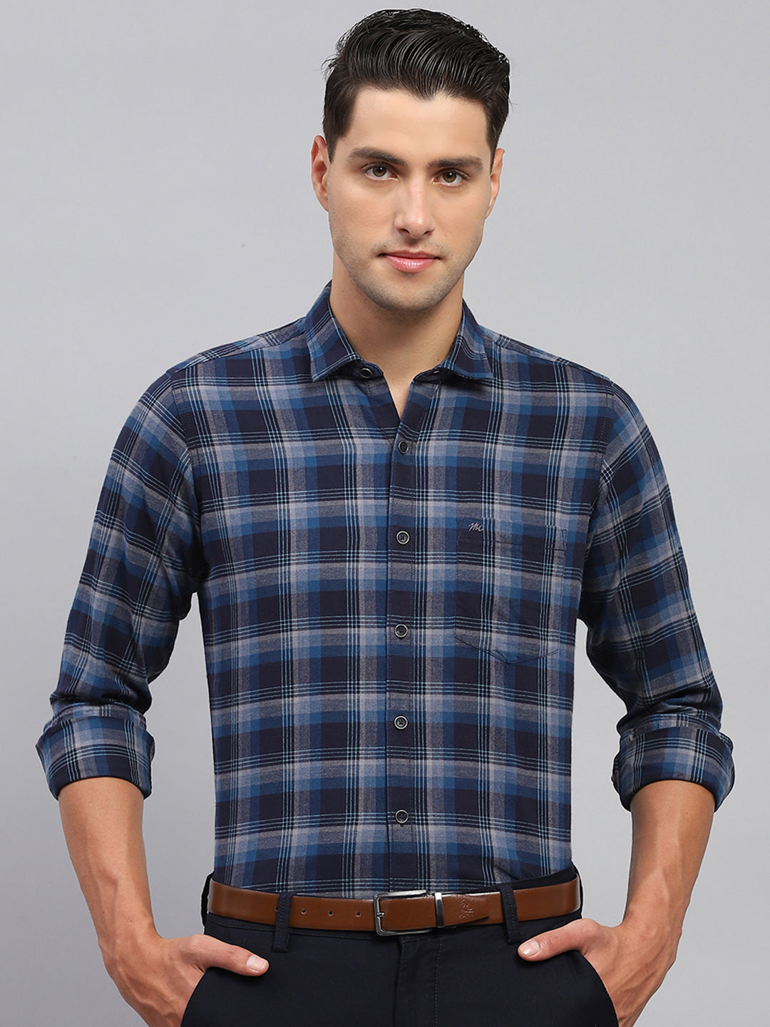 Men Navy Blue Check Spread Collar Full Sleeve Shirt