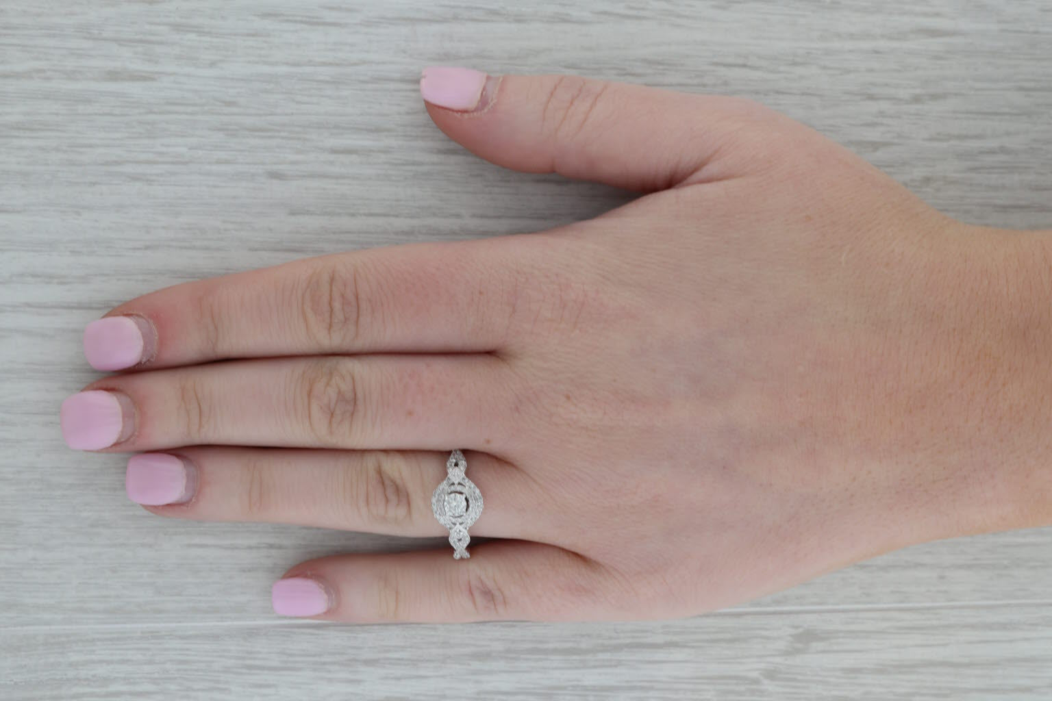 0.25ctw Round Diamond Halo Engagement Ring 14k White Gold Size 7.5