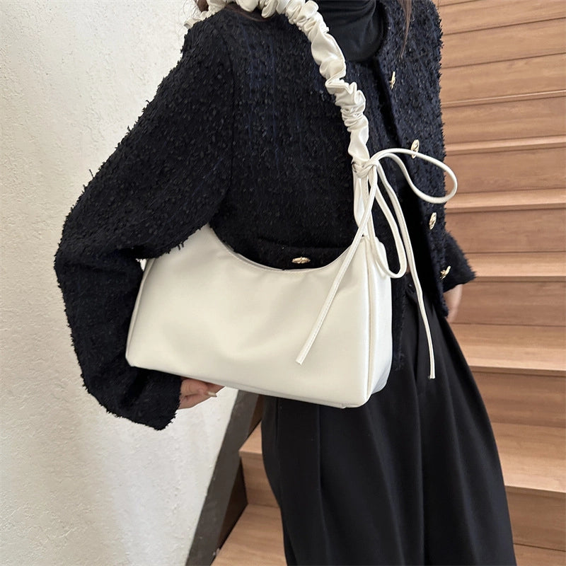 Women's Small PU Solid Color Streetwear Sewing Thread Square Zipper Ruched Bag