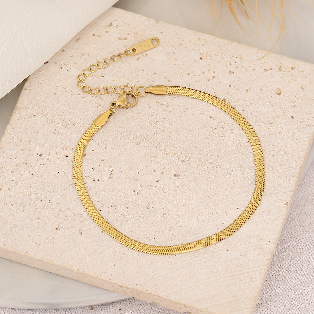 Women Expressive Heart Stainless Steel Electroplating Bracelets