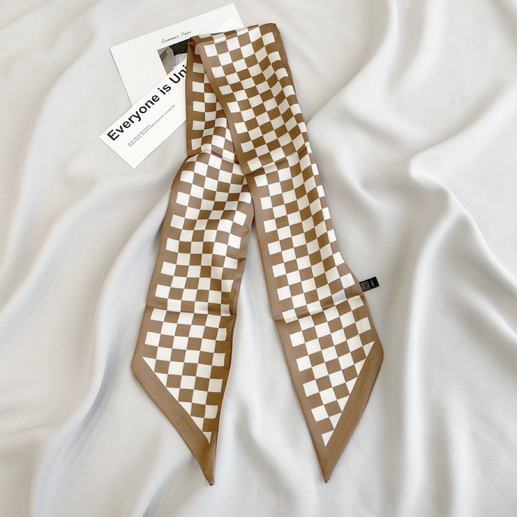 Checkered Silk Like Skinny Scarf