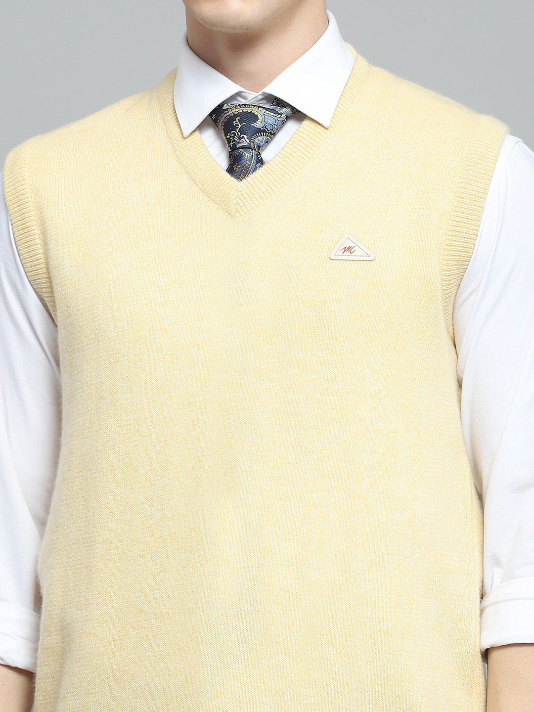 Men Yellow Solid V Neck Sleeveless Sweater