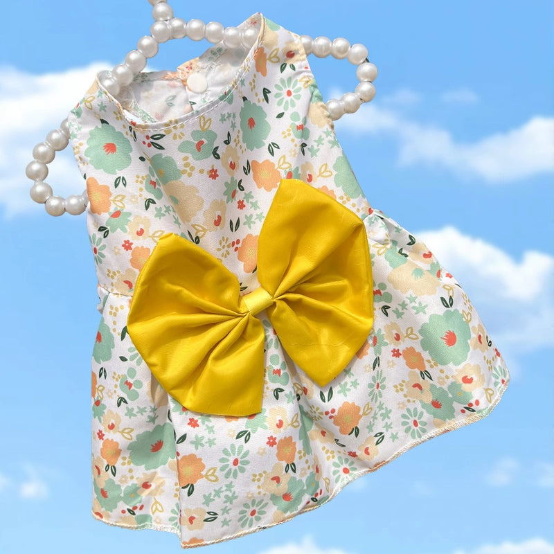 Cute Polyester Strawberry Bow Knot Pet Clothing